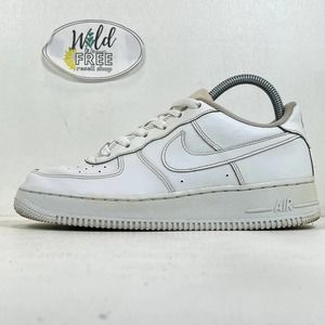 Nike Air Force 1 Low Top Shoes White Leather Sneaker -Women 7.5/ Youth Size 6